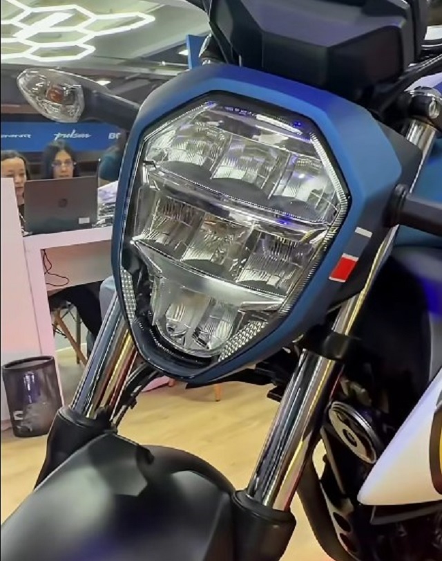 Suzuki Gixxer FI 150 ABS Legend Edition trinh lang voi giao dien cuc cuon