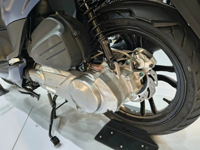 SYM Symphony SR 2026 khac biet voi dien mao hoan toan moi tai EICMA 2025 - 14