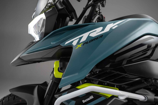 TRK 902 Xplorer ra mat tai EICMA cuoc phieu luu theo phong cach Benelli - 6