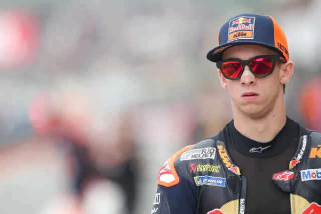 Valencia GP 2025 Khi ke manh vap nga ke tham lang troi day va ca mot mua giai goi gon 27 vong dua - 4