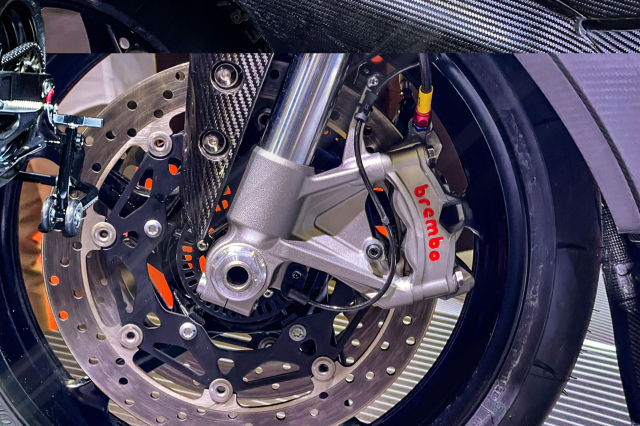 Yamaha PROTO BEV Khi cam xuc toc do gap go tuong lai dien hoa - 8