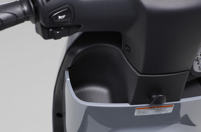 Yamaha ra mắt xe điện jog e - dùng chung pin với honda - 14