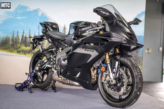 Can canh Yamaha YZFR9 2025 Khi manh ghep con thieu cua dong R cuoi cung da xuat hien - 26