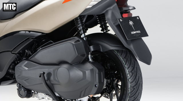 Zontes 368M 2026 ra mat Chiec Maxiscooter nho gon cong nghe day minh - 12