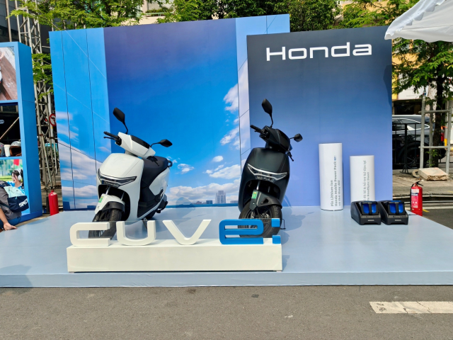 Anh em thấy sao về việc honda việt nam sẽ triển khai tủ đổi pin xe máy điện từ năm 2026 - 6