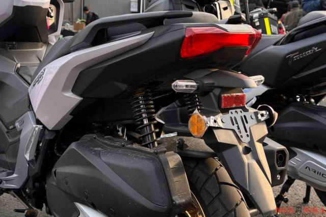 Tân binh ariic gobi 250 đối thủ mới của honda adv - trang bị xịn sò và giá cực dễ chịu - 9