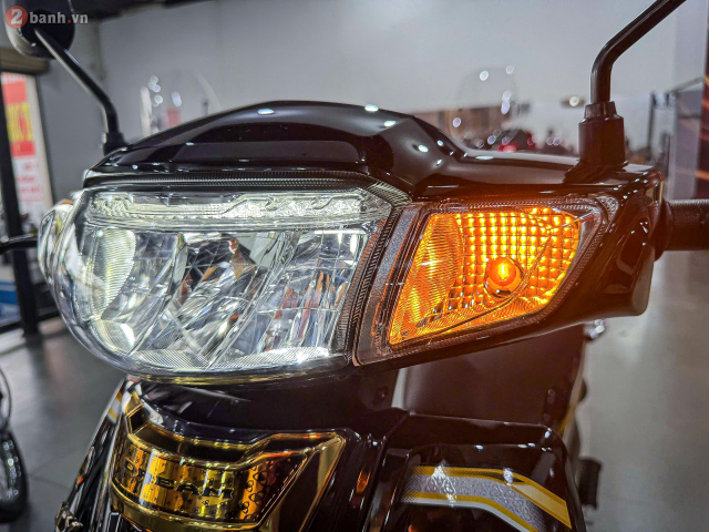 Cận cảnh honda dream ncx 2026 vừa cập bến thị trường việt nam với 3 màu mới cực đẹp - 1