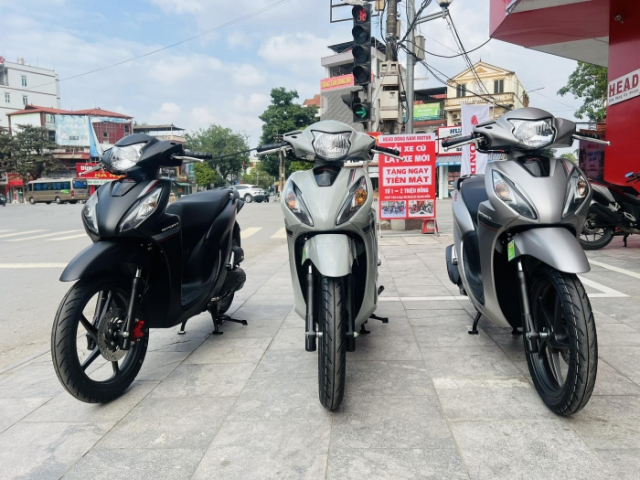 Hình ảnh thực tế của honda vision 2026 vừa lên kệ tại các đại lý trong nước - 1