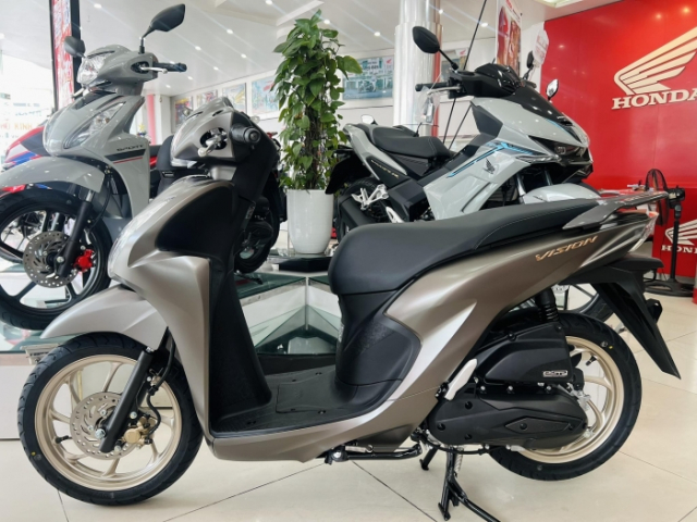 Hình ảnh thực tế của honda vision 2026 vừa lên kệ tại các đại lý trong nước - 6