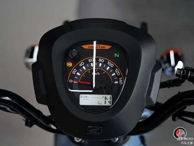 Hình ảnh thực tế và chi tiết honda cross cub 110 2026 - mẫu xe số ngốn 146 lít xăng 100km - 3