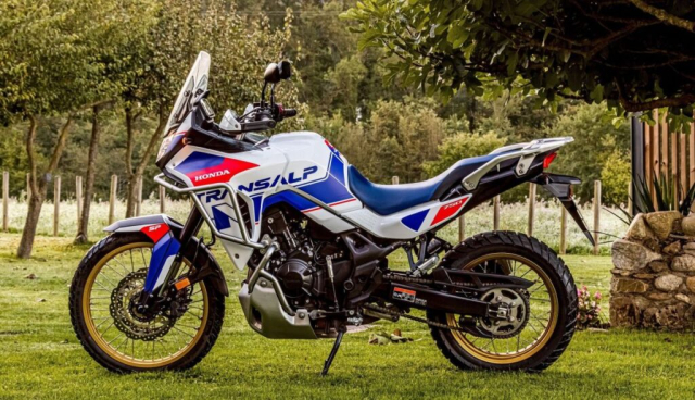 Honda xl750 transalp sp phiên bản đặc biệt với các yếu tố cổ điển - 3