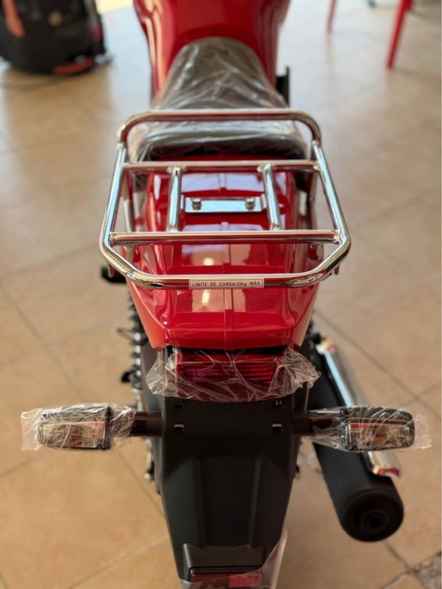 Kham pha Honda GL150 CARGO mau xe con tay phuc vu cho muc dich cho hang - 8