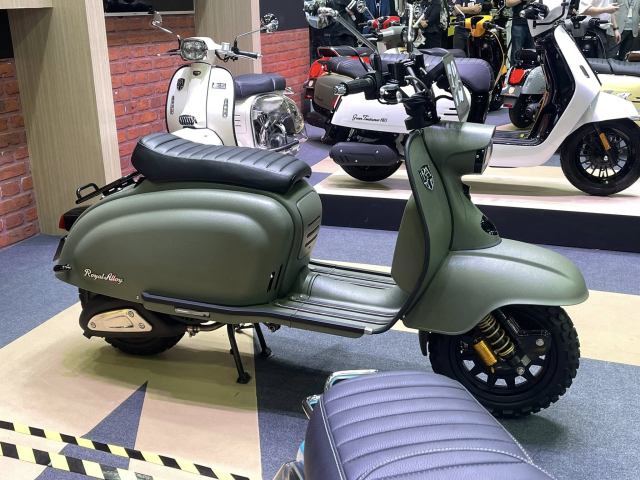 Khám phá mẫu xe ga cổ điển chạy đường đất vừa ra mắt với giá bán ngang ngửa honda sh160i - 4