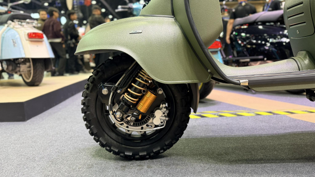 Khám phá mẫu xe ga cổ điển chạy đường đất vừa ra mắt với giá bán ngang ngửa honda sh160i - 8