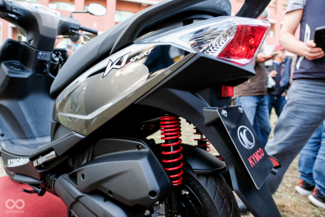 Kymco k1 sport special edition ra mắt phanh đĩa kép màn hình lcd cốp to hơn lead và giá cực tốt - 6