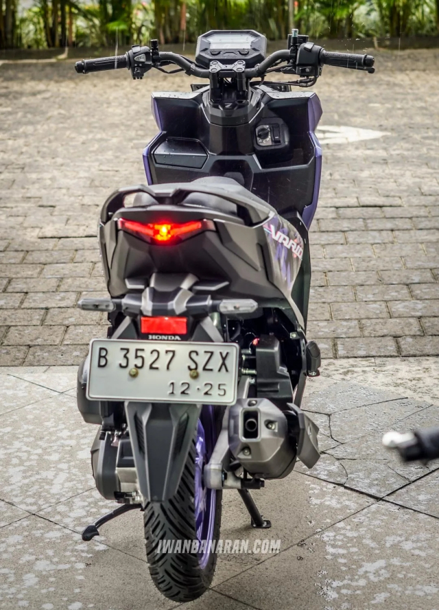 So sánh honda vario 125 street và bản tiêu chuẩn không chỉ khác mỗi cái ghi-đông - 4