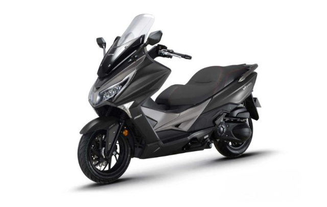 V-sharp 250t sinh ra là để ngán đường honda forza 250 với giá bán chỉ 55 triệu đồng - 1