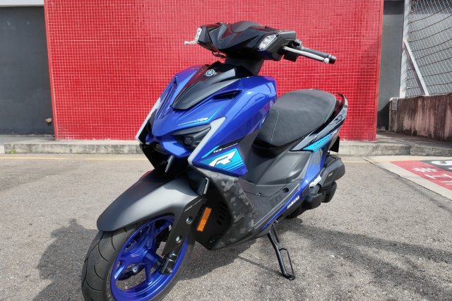 Vua ra mat da ban duoc hon 5000 chiec Mau xe ga moi cua Yamaha dinh that - 4