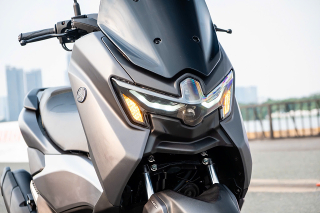 Yamaha NMAX 155 chinh thuc quay tro lai thi truong Viet Nam voi gia ban tu 69 trieu dong - 14