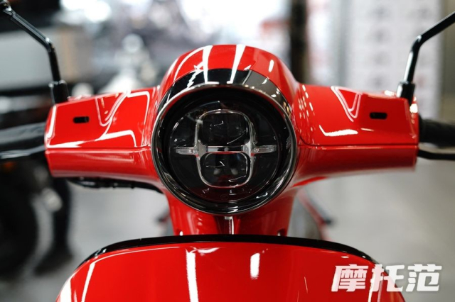Hình ảnh thực tế honda ns150la bản tết nguyên đán - lớp sơn đỏ đẹp dữ thần - 1