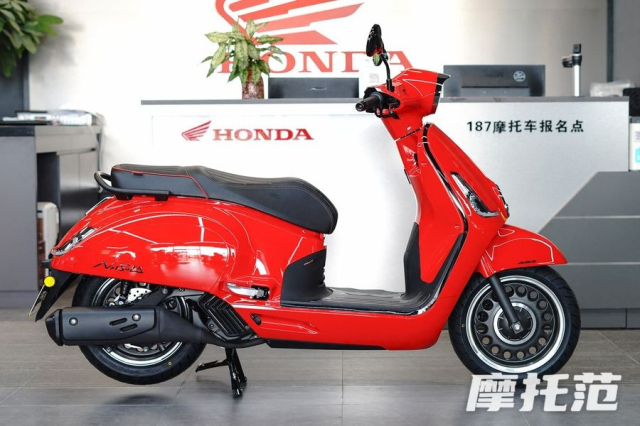 Hình ảnh thực tế honda ns150la bản tết nguyên đán - lớp sơn đỏ đẹp dữ thần - 4