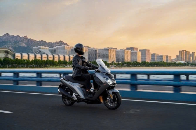 Giá rẻ hơn cả sh125i thì xe ga pháp peugeot pulsion 211 gt 2026 có gì để làm dân chơi xe tò mò - 6