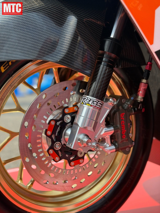Honda uc3 by mfshop tuy là xe điện nhưng soi kỹ mới biết đồ chơi đắt ngang siêu xe - 5