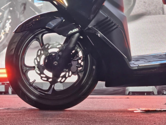 WMoto Island 150 2026 lan gio la trong phan khuc xe ga 150cc gia re tai Dong Nam A - 10