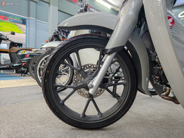 Cận cảnh 3 phiên bản màu mới của honda super cub c125 2026 bản nhập thái vừa về việt nam - 27