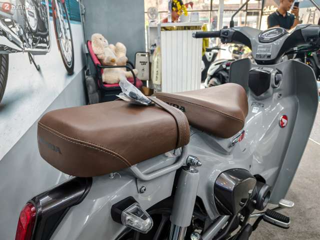 Cận cảnh 3 phiên bản màu mới của honda super cub c125 2026 bản nhập thái vừa về việt nam - 33