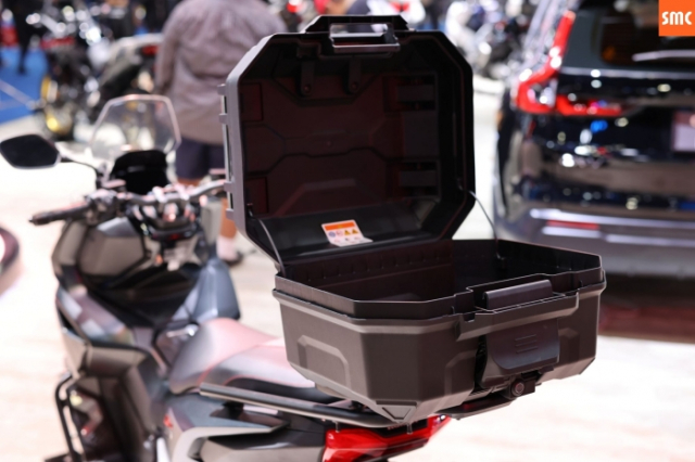 Can canh Honda ADV160 phien ban Smart Tourer Edition vua ra mat voi gia khoang 79 trieu dong - 6