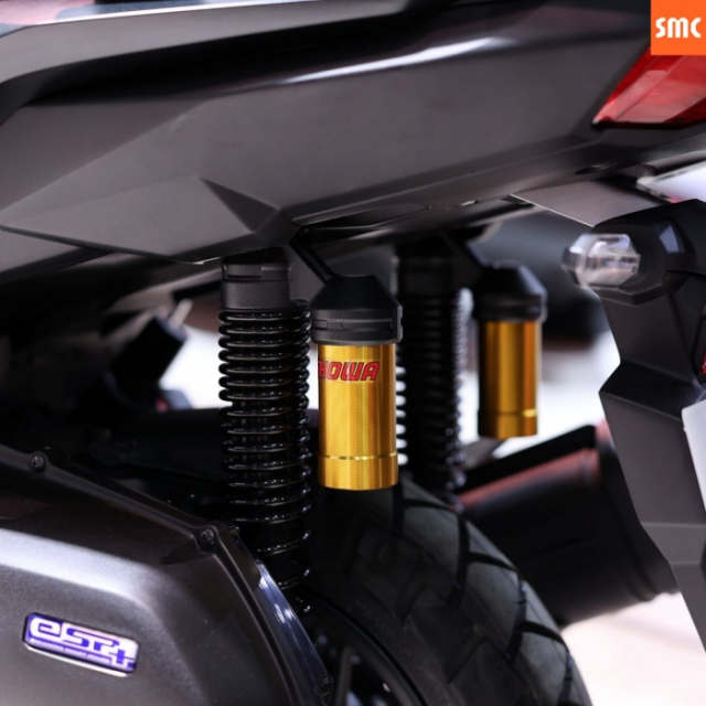 Can canh Honda ADV160 phien ban Smart Tourer Edition vua ra mat voi gia khoang 79 trieu dong - 10