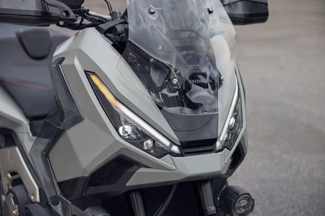Honda x-adv 2026 ra mắt màu mới giữ nguyên cấu hình thêm chất phiêu lưu - 1