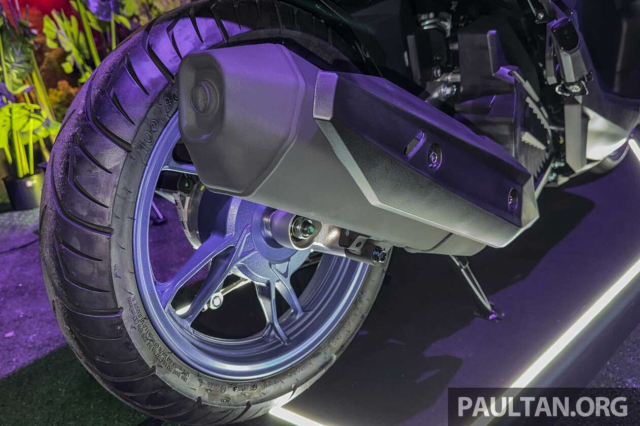 Can canh Honda Vario 125 Street 2026 vua ra mat voi gia quy doi khoang 427 trieu dong - 10