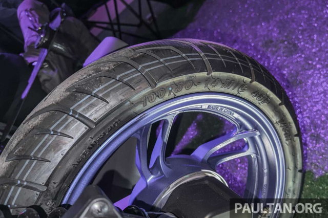 Can canh Honda Vario 125 Street 2026 vua ra mat voi gia quy doi khoang 427 trieu dong - 14