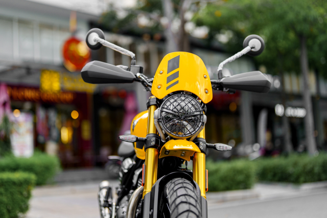 Can canh Triumph Scrambler 400 XC 2026 vua mo ban tai Viet Nam voi muc gia hap dan - 10