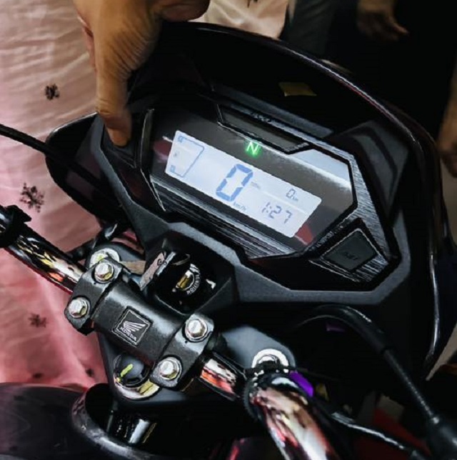 Xe con tay Honda moi ra mat gay chu y voi trang bi xin so du chi dung dong co chua toi 100cc - 6