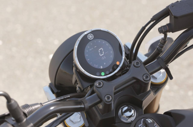 Yamaha XSR155 ABS 2026 chinh thuc ra mat voi gia quy doi khoang 776 trieu dong - 6