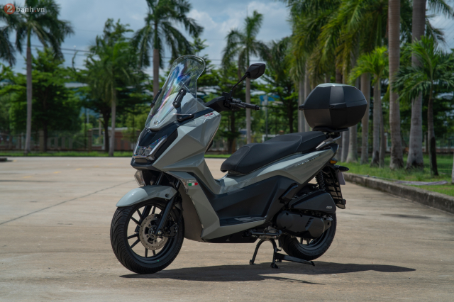 Kymco SkyTown 150 ra mat Viet Nam Xe ga 150cc gia 72 trieu dong trang bi vuot troi voi ABS va TCS - 9